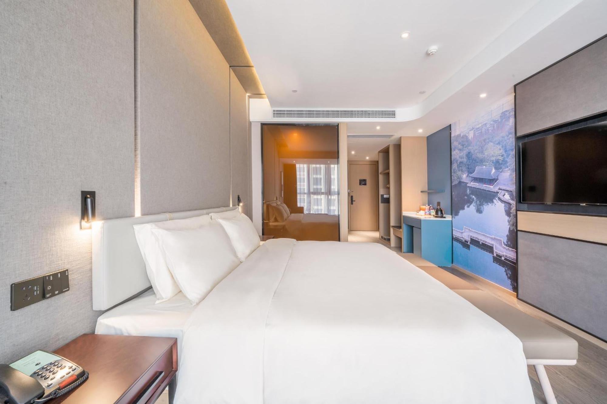 Atour Hotel Luzhou Bubugao New World 외부 사진