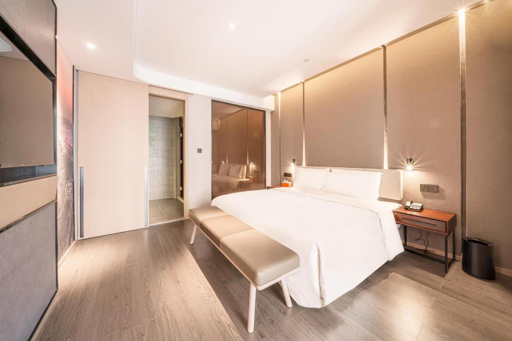 Atour Hotel Luzhou Bubugao New World 외부 사진
